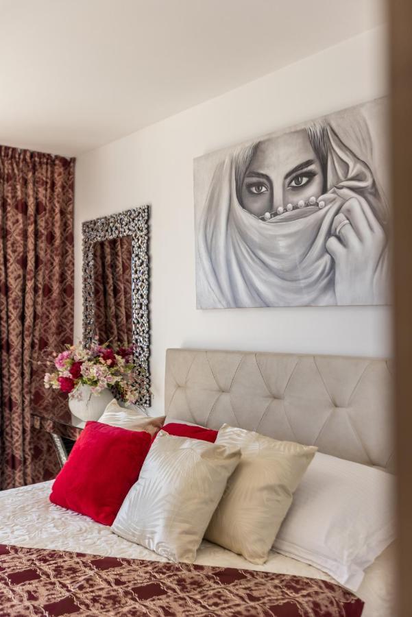 Apartment Desert Rose Spalato Esterno foto